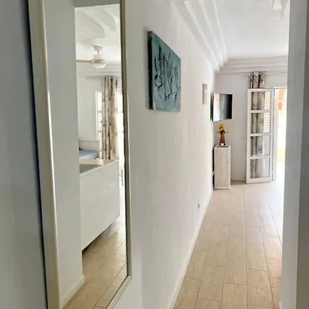 Poolside Paradise - Orlandito Appartamento *