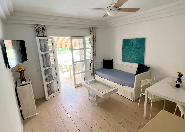 Appartement Poolside Paradise - Orlandito *